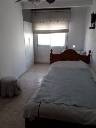 Rent this 4 bed room on Calle Sevilla in 40, 29009 Málaga