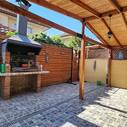 Rent this 3 bed house on unnamed road in 928 0931 Provincia de Santiago, Chile
