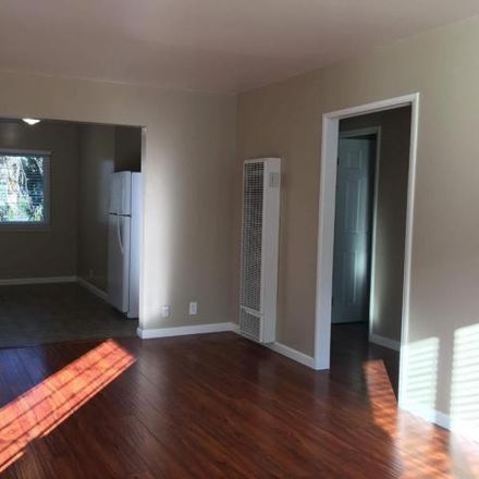 Rent this 2 bed condo on 330 South Willard Avenue in San Jose, CA 95126