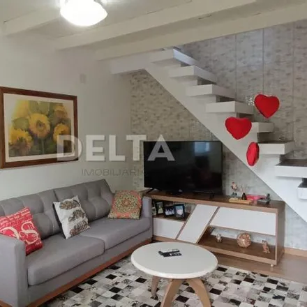 Buy this 2 bed house on Rua Guilherme Grovermann in Rondônia, Novo Hamburgo - RS