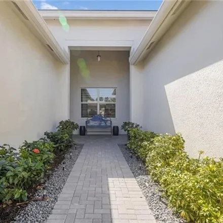 Image 4 - Ordina Way, Seasons, Bonita Springs, FL 34133, USA - House for sale