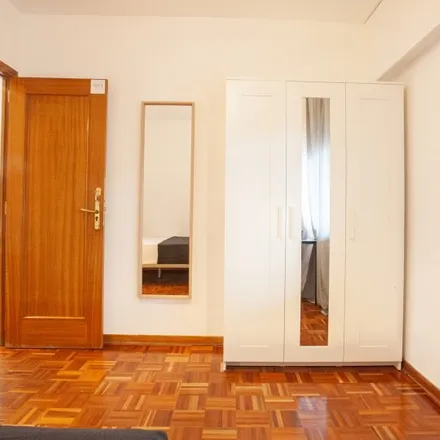 Image 5 - Madrid, Calle de Arturo Soria, 161, 28016 Madrid - Room for rent