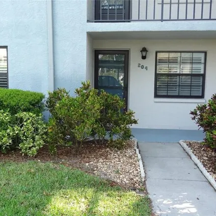 Buy this 2 bed condo on 10610 Mission Circle in Seminole, FL 33772