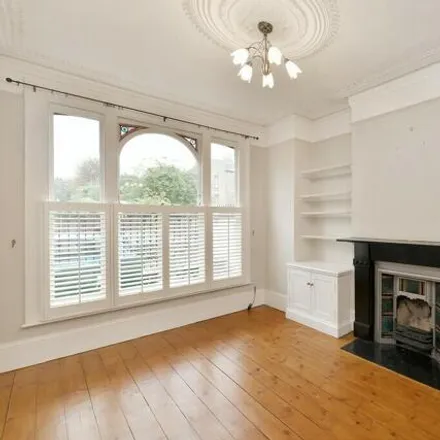 Rent this 4 bed house on Cresford Road in London, SW6 2AH