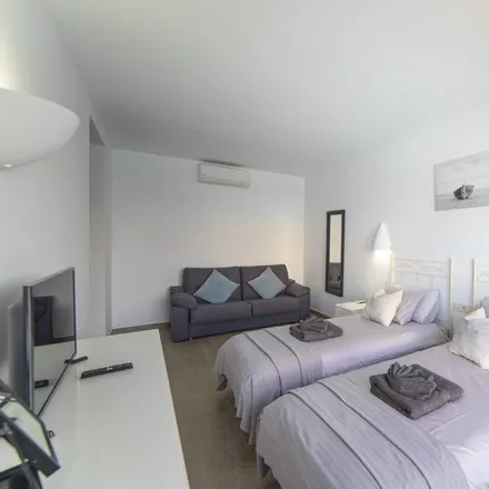Image 6 - Playa Blanca, Yaiza, Las Palmas, Spain - House for rent