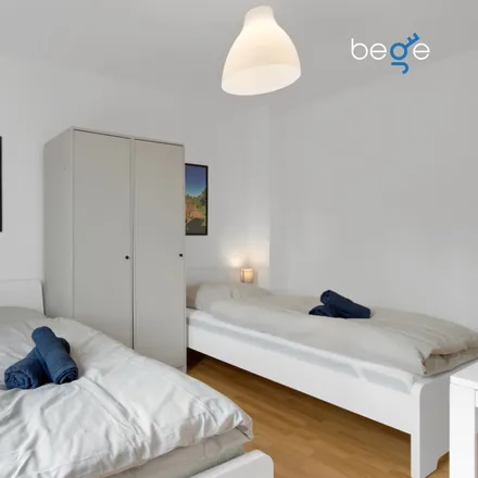 Rent this 6 bed apartment on Koenneckestraße 6 in 40822 Mettmann, Germany