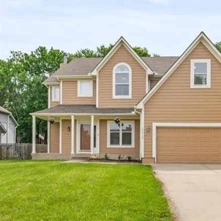 Buy this 4 bed house on 15536 South Lindenwood Drive in Olathe, KS 66062