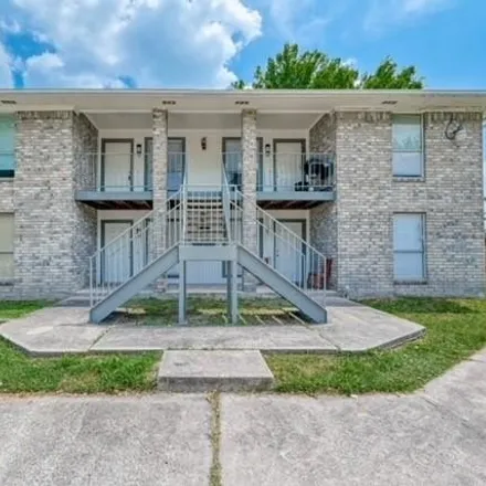 Rent this 2 bed apartment on 9046 Grannis Street in East Haven, Houston