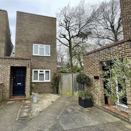 Buy this 2 bed duplex on Franklands Park Loop Trail in Runnymede, KT15 1FH