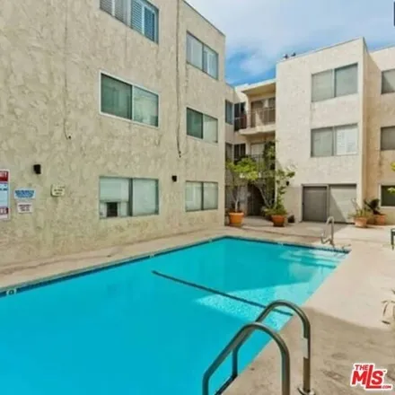 Image 4 - 11656 Montana Ave Apt 101, Los Angeles, California, 90049 - Condo for rent