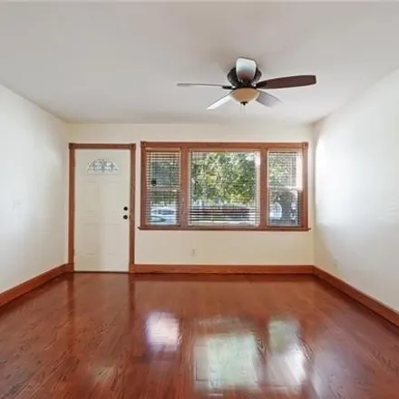 Image 2 - 5861 Colbert Street, Lakeview, New Orleans, LA 70124, USA - House for rent
