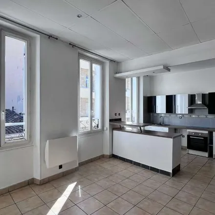 Rent this 3 bed apartment on Préfecture des Bouches-du-Rhône (site Peytral) in Rue Sylvabelle Robert de Vernejoul, 13006 Marseille