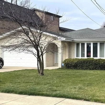 Buy this 3 bed house on 9000 Nashville Avenue in Oak Lawn, IL 60453