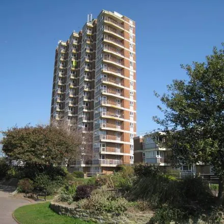 Image 6 - Richmond House, Queensway, Felpham, PO21 1QN, United Kingdom - Apartment for rent