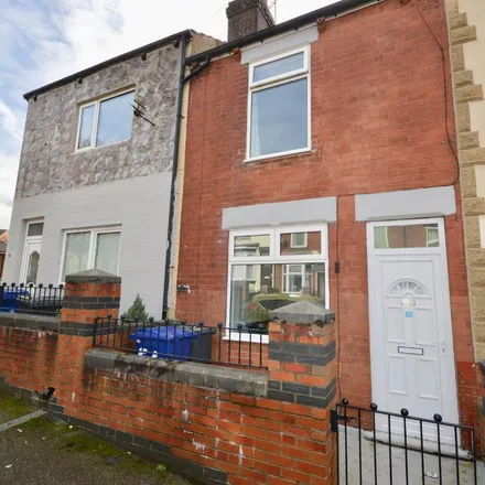 Rent this 2 bed house on West Road in Mexborough, S64 9NL