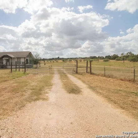 Image 1 - 194 FM 1107, Stockdale, Wilson County, TX 78160, USA - House for sale