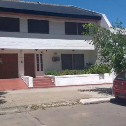 Rent this 4 bed house on Calle 35 652 in Partido de La Plata, 1900 La Plata