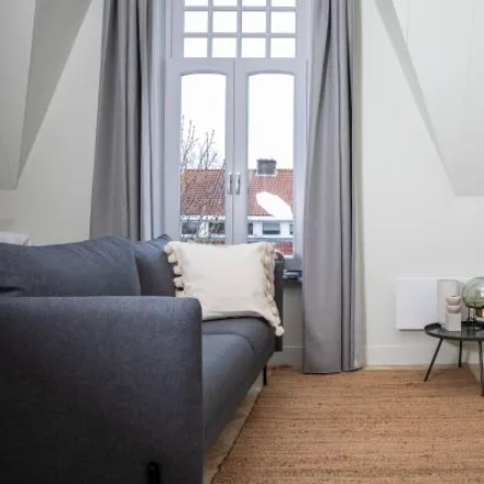 Rent this studio townhouse on Adriaen van Ostadelaan 33 in 3583 AA Utrecht, Netherlands