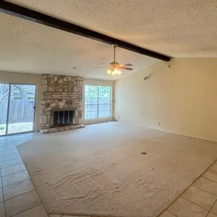 Image 3 - 14310 Fox Fire Ln, San Antonio, Texas, 78231 - House for sale