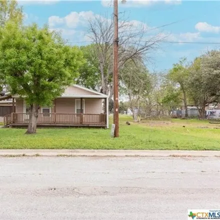 Rent this 3 bed house on 649 South Laurel Avenue in Luling, TX 78648