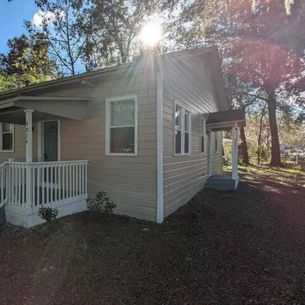 Buy this 3 bed house on 1904 Clyde Street in Riverview, Jacksonville