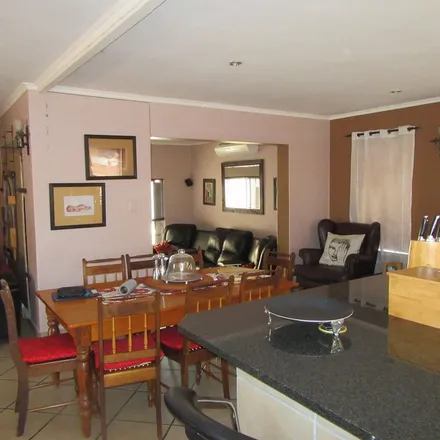 Image 6 - Franck Street, Cape Town Ward 8, Western Cape, 7560, South Africa - Apartment for rent