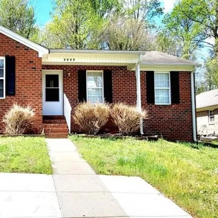 Buy this 3 bed house on 1072 Manor Drive in High Point, NC 27260