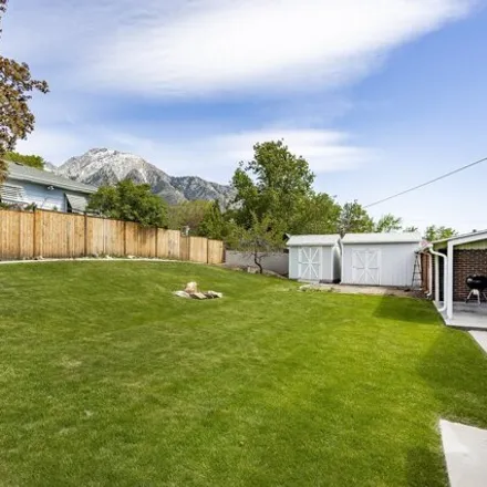 Image 2 - 2986 East Delsa Drive, Holladay, UT 84124, USA - House for sale
