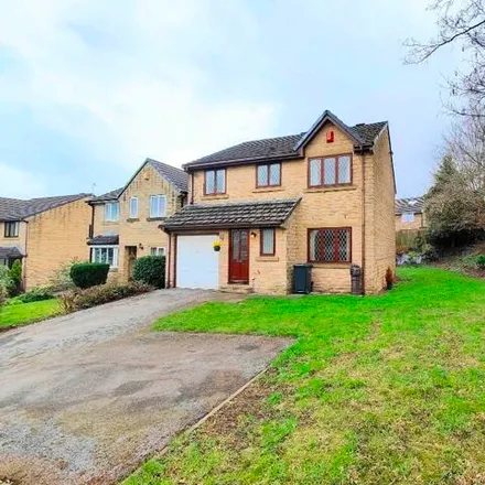 Buy this 4 bed house on 11 Calder View in Rastrick, HD6 3DA