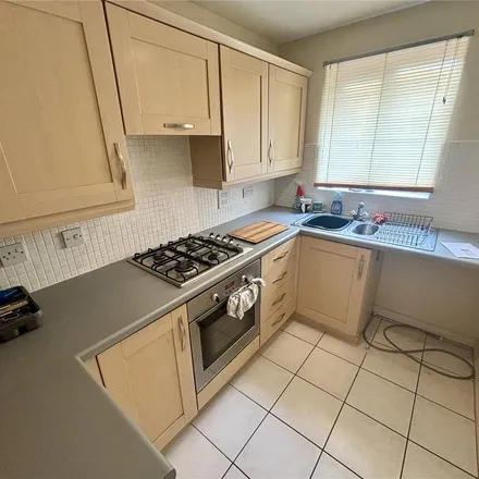 Image 3 - Rothwell Close, Telford, TF2 9GB, United Kingdom - Townhouse for rent