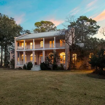Buy this 6 bed house on Crooked Creek Road in Charleston County, SC 29438