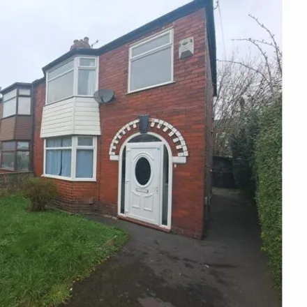 Buy this 3 bed duplex on Wycombe Avenue in Manchester, M18 8SS