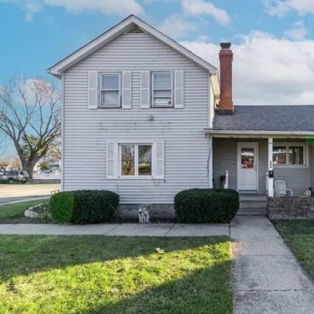 Buy this 4 bed house on 227 South Green Street in Sandwich, IL 60548
