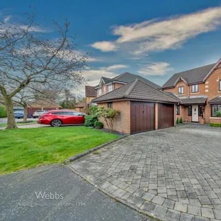 Buy this 4 bed house on Snowdrop Close in Clayhanger, WS8 7RN