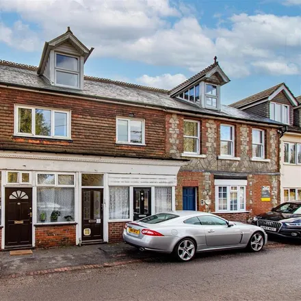 Rent this 2 bed apartment on South View Road in Crowborough, TN6 1HJ