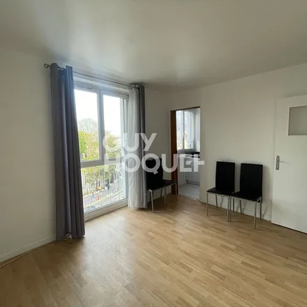 Image 3 - 94 Avenue du Général Leclerc, 93500 Pantin, France - Apartment for rent