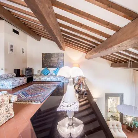 Rent this 2 bed apartment on Piazza della Signoria in Via dei Calzaiuoli, 50122 Florence FI