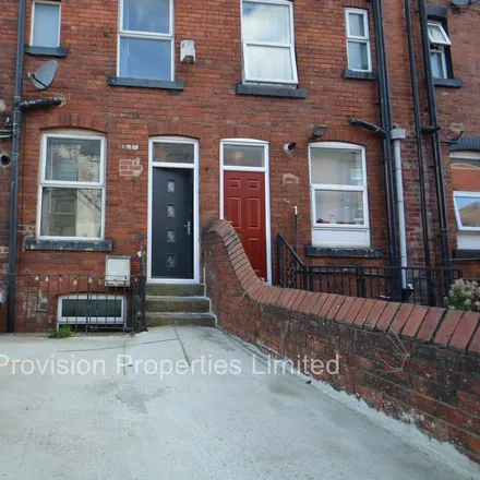 Image 4 - Brudenell Street, Leeds, LS6 1EX, United Kingdom - Townhouse for rent
