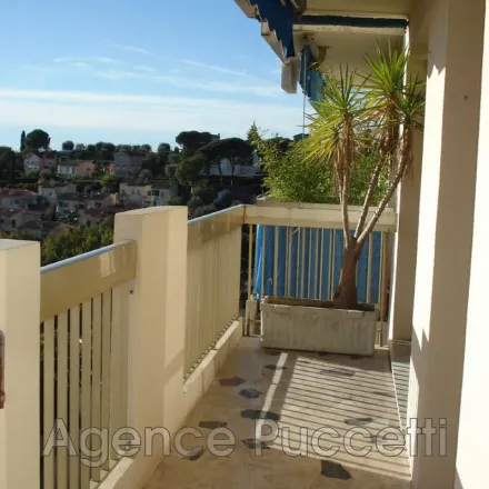 Image 3 - 28 Place du Grand Jardin, 06140 Vence, France - Apartment for rent