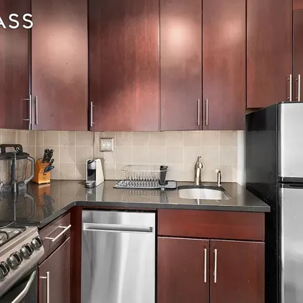 Rent this 1 bed apartment on Victoria House in 200 East 27th Street, New York