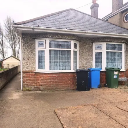 Rent this 2 bed house on Ashmore Crescent in Poole, BH15 4DF