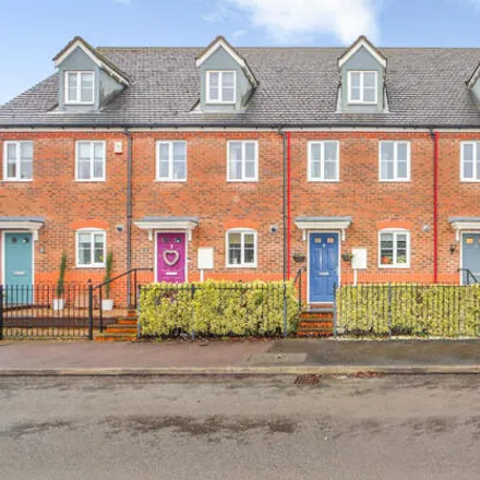 Buy this 3 bed townhouse on Birch Road in Ashby-de-la-Zouch, LE65 1FW