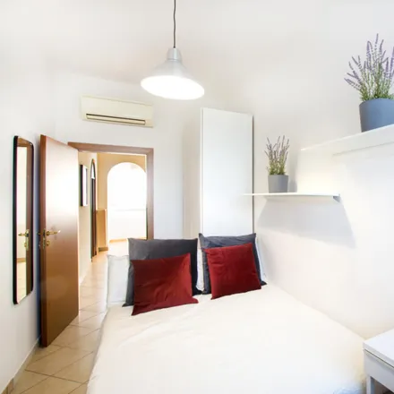 Rent this 4 bed room on Via Federico Engels in 20153 Milan MI, Italy