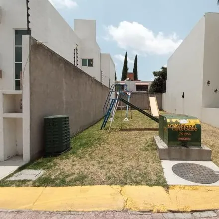 Rent this 3 bed house on Camino Real a Momoxpan 2009 in 72770 Cholula de Rivadavia, PUE