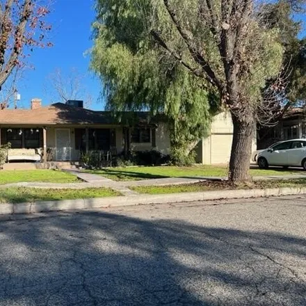 Buy this 3 bed house on 1268 Sequoia Avenue in Tulare, CA 93274