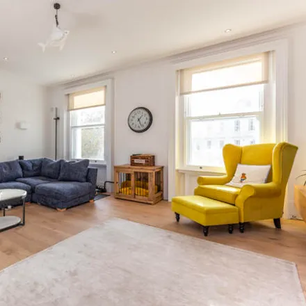 Buy this 2 bed apartment on Pimlico in St George's Square, London