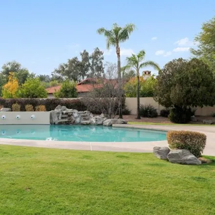 Image 2 - 6310 East Huntress Drive, Paradise Valley, AZ 85253, USA - House for rent