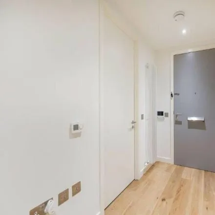 Image 9 - 18 Simpson Loan, City of Edinburgh, EH3 9GQ, United Kingdom - Apartment for rent