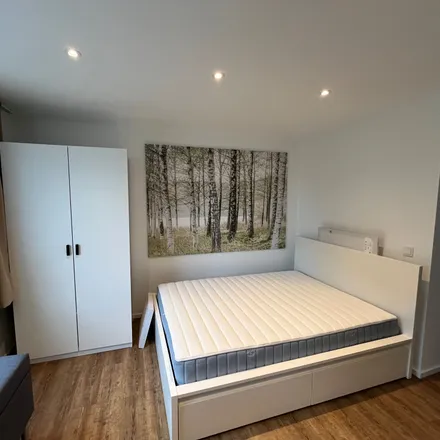 Rent this 1 bed apartment on Gladbacher Straße 39 in 40219 Dusseldorf, Germany