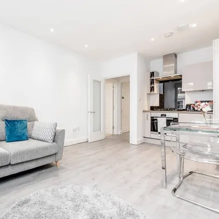 Rent this 2 bed apartment on London in W11 2AT, United Kingdom
